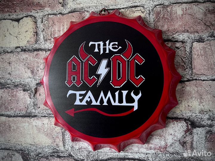 Декор на стену The AC/DC Family