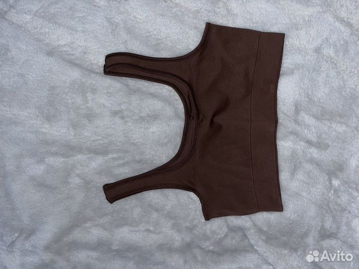 Спортивный топ