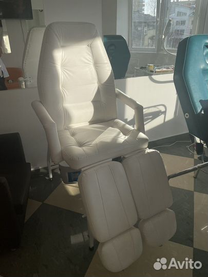 Косметологическое кресло