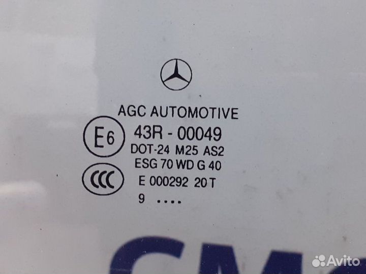 Стекло двери переднее правое Mercedes-Benz Glk