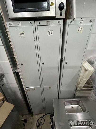 Шкафчики в раздевалку бу