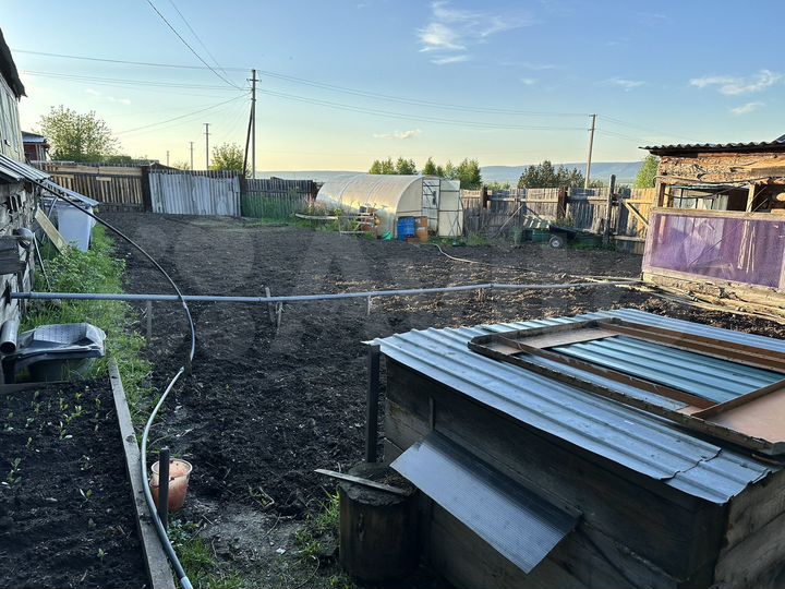 Дом 42 м² на участке 4 сот.