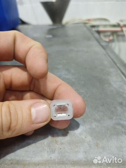 Е39 клипсы крепления декоративных планок