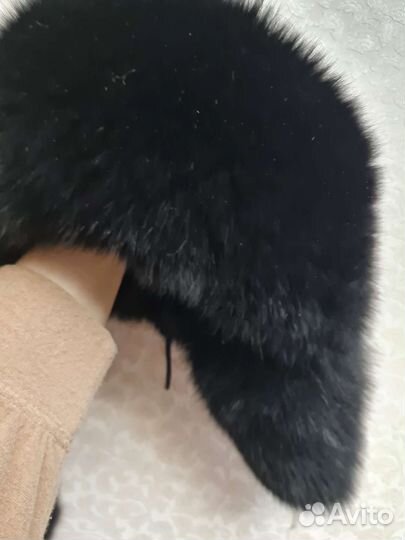 Шапка ушанка из натуральной кожи и меха песца
