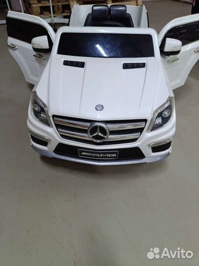 Детский электромобиль mercedes amg