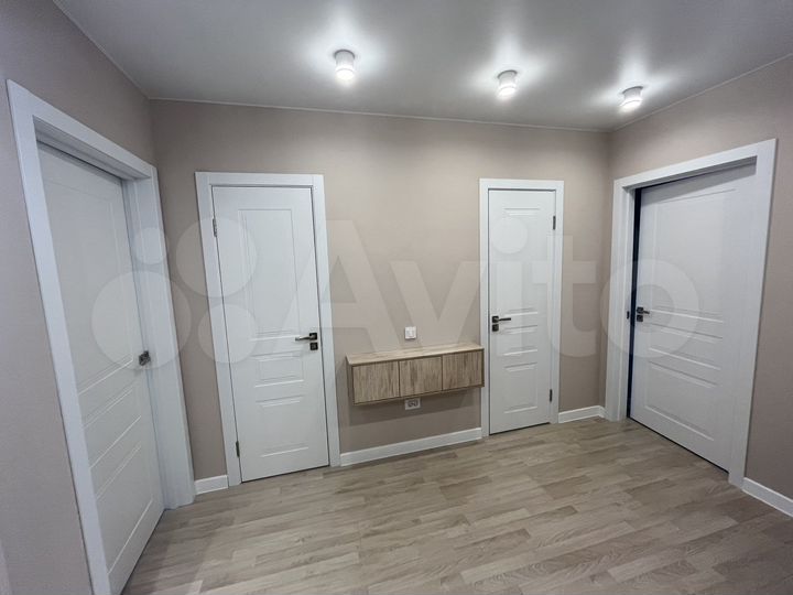 3-к. квартира, 83 м², 8/16 эт.