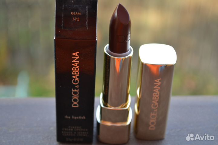 Помада Dolce & Gabbana Classic Cream Lipstick