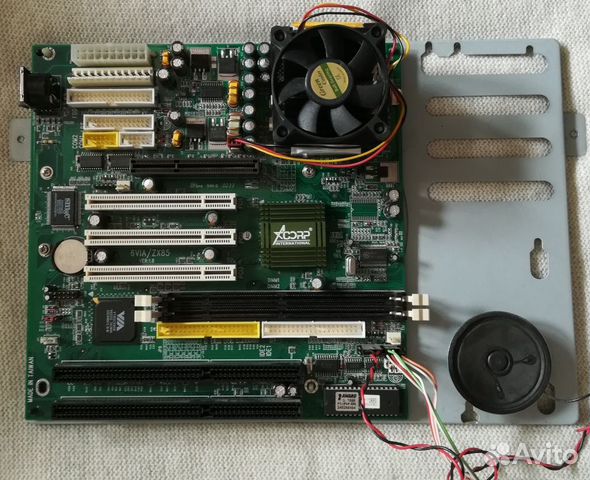 Материнская плата Award 1998 pci/pnp 686