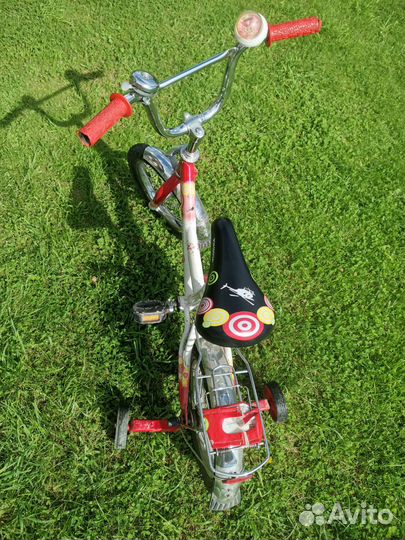 Детский велосипед четырехколесный 12