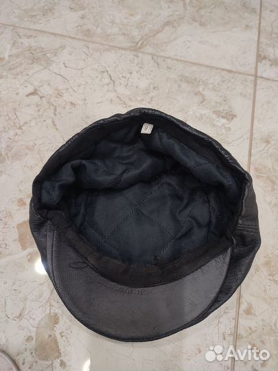 Натур.кожаная кепка