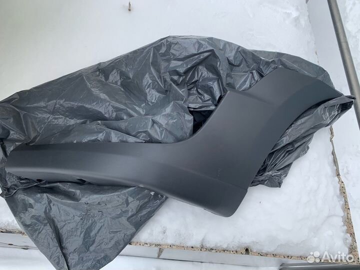 Накладка переднего бампера левая Largus cross