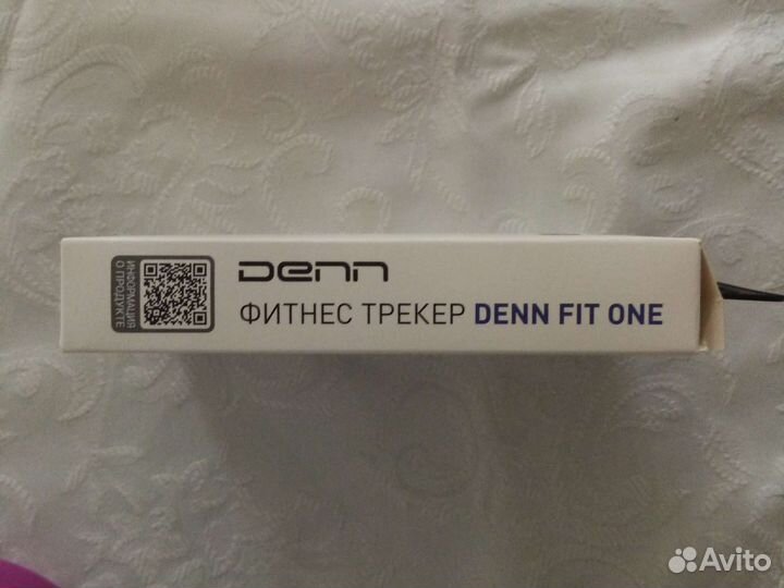 Фитнес трекер Denn Fit One. Пылевлагозащита