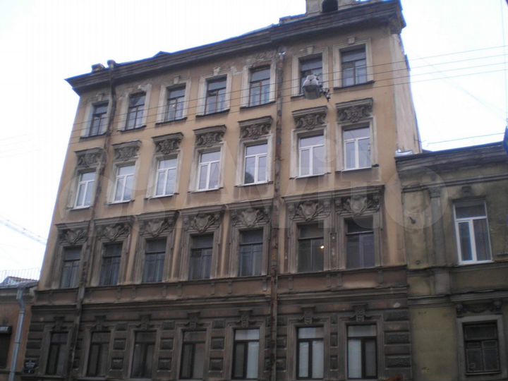 4-к. квартира, 72,8 м², 2/5 эт.