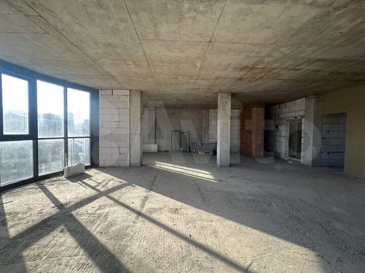 3-к. квартира, 117 м², 5/8 эт.