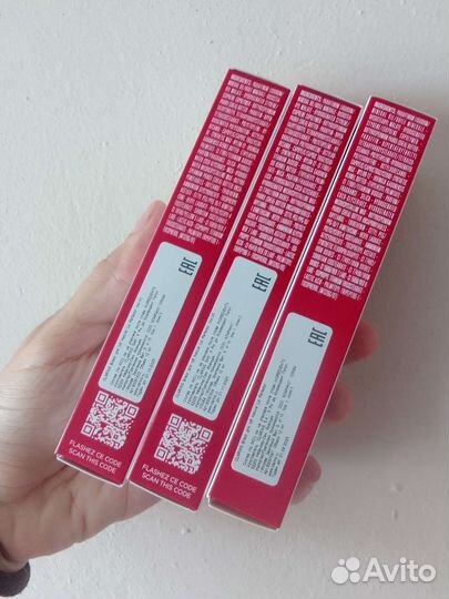 Clarins Блеск для губ Natural Lip Perfector