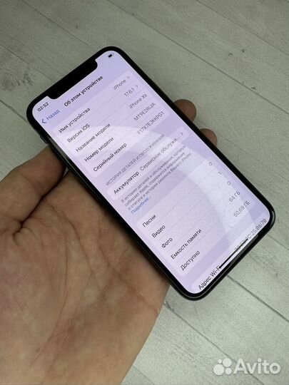 iPhone Xs, 64 ГБ