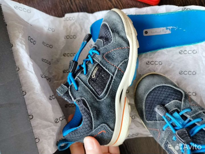 Кроссовки Ecco gore-tex biom 27