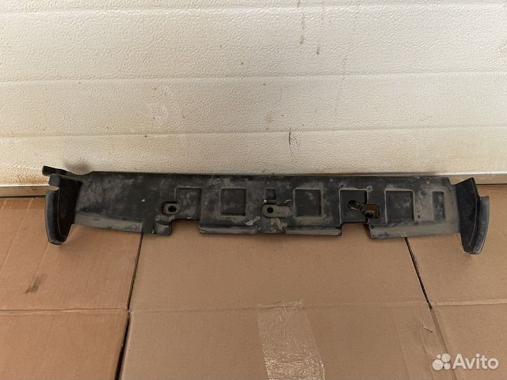 Воздуховод радиатора discovery 3