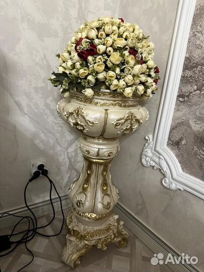 Стобл и цветы