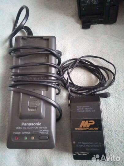 Видеокамера Панасоник NV-G101E