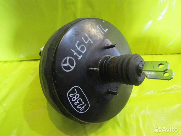 Вакуум тормозной Mercedes ML164 05-12г 42382