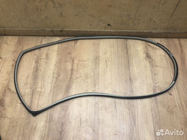 Уплотнитель дверного проёма Nissan Murano (Z51) 20