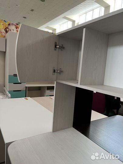 Компьютерный стол