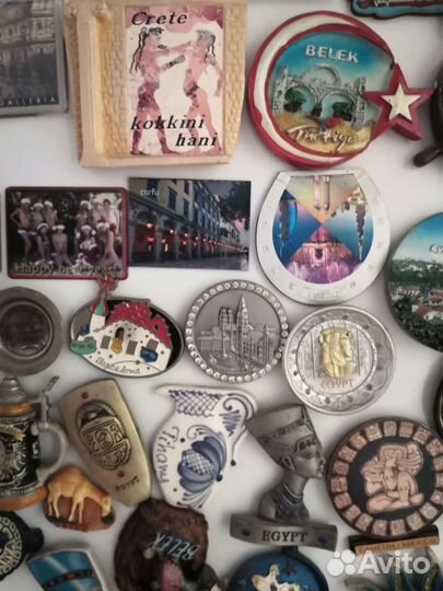 Магниты на холодильник из разных стран