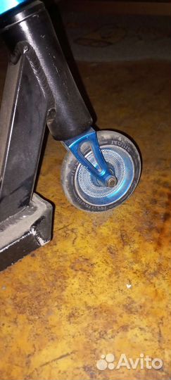 Трюковой самокат tech team nollie