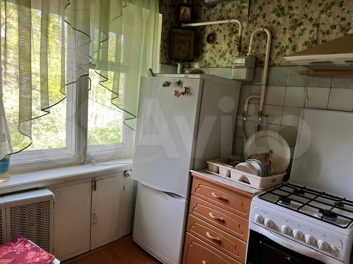 3-к. квартира, 54,7 м², 2/4 эт.