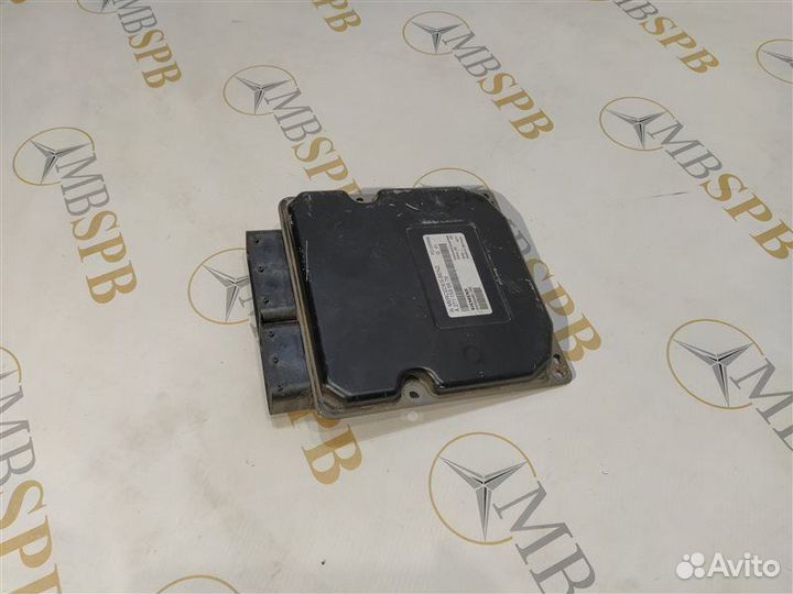 Блок управления двигателем Mercedes C-Class W203