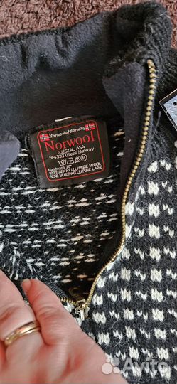 Свитер шерстяной Norwool 52-54