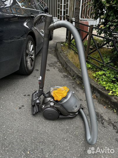 Пылесос Dyson dc 29