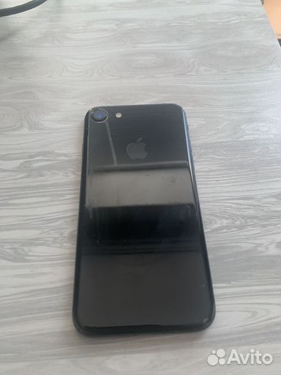 iPhone 7, 128 ГБ