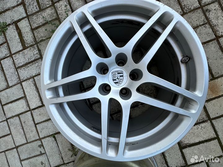 Оригинальные диски Porshe Macan R18 9J