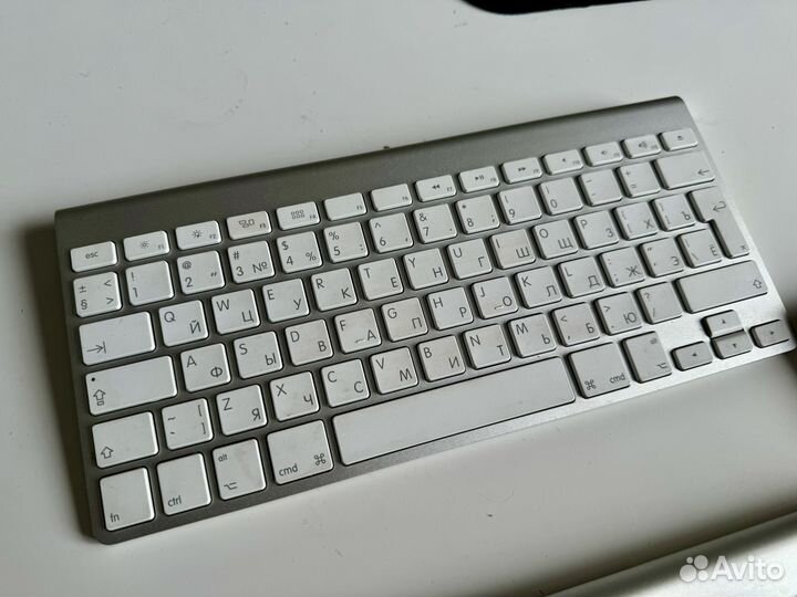 Лот из трех Apple Magic Keyboard