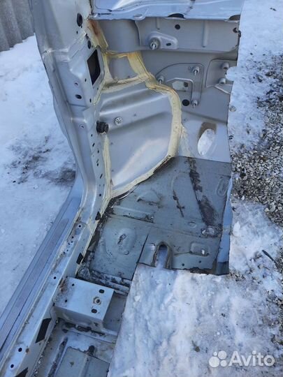 Четверть передняя левая форд фокус 2