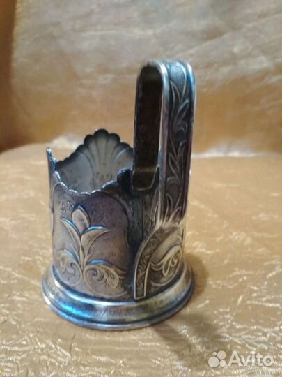 Подстаканник Лилия Ленэмальер