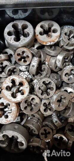 Метчики и плашки СССР