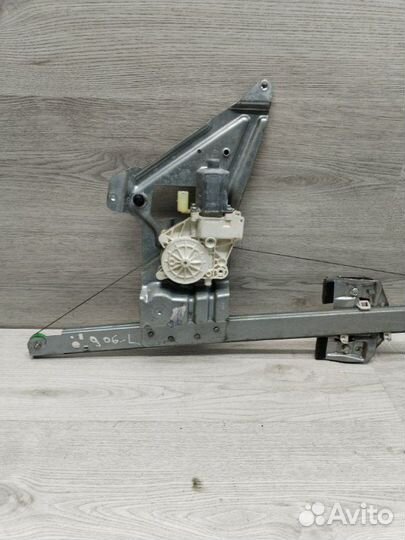 Стеклоподъемник левый Mercedes Sprinter 906 OM651
