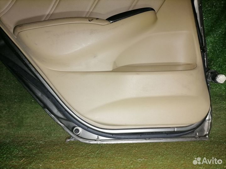 Дверь задняя левая Honda Civic FD1 FD3