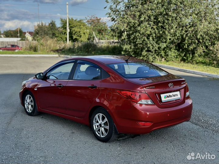 Hyundai Solaris 1.6 AT, 2013, 179 300 км