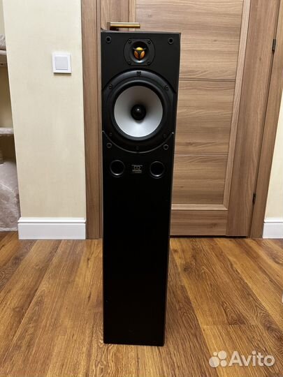 Акустические колонки Monitor Audio Bronze 3