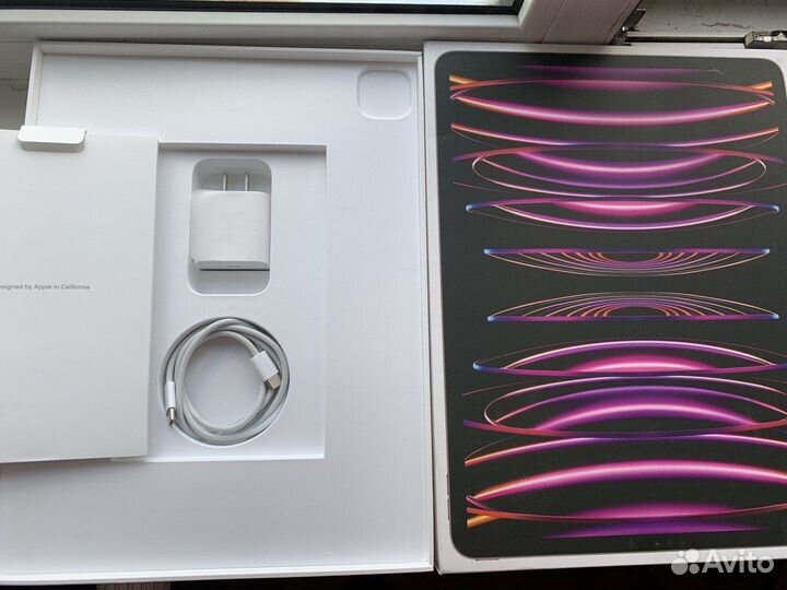 Продаю iPad Pro 12.9-inch Wi-Fi 512GB Space Gray