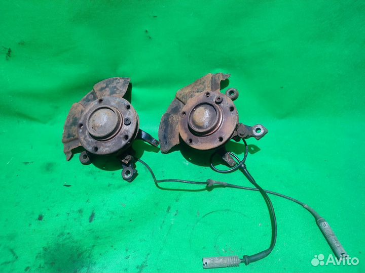 Передние поворотные кулаки bmw е36