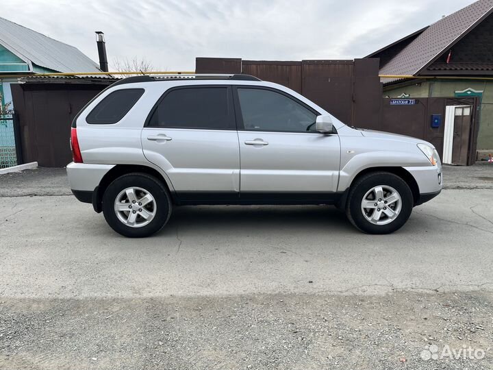 Kia Sportage 2.0 AT, 2009, 198 100 км