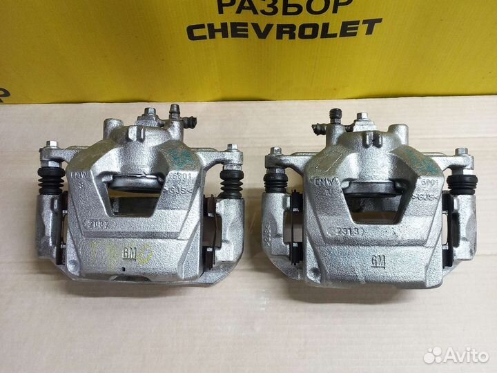 Тормозной суппорт передний Опель Астра J 5D