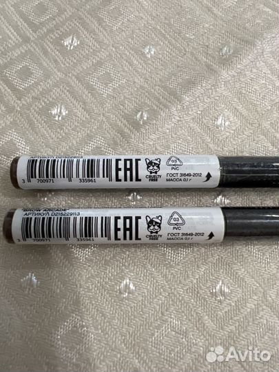 Vivienne sabo карандаш для бровей 03