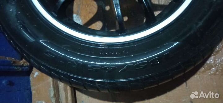 Pirelli Carrier 2.25/4.5 R15 100B