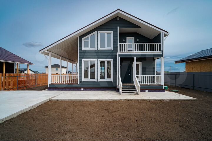 Дом 180 м² на участке 8 сот.